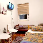 Dalia & * موستار